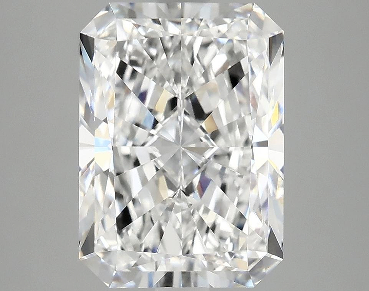 4.02 Carat Radiant Shaped Ideal Cut VVS2 IGI Certified Lab Grown Diamond