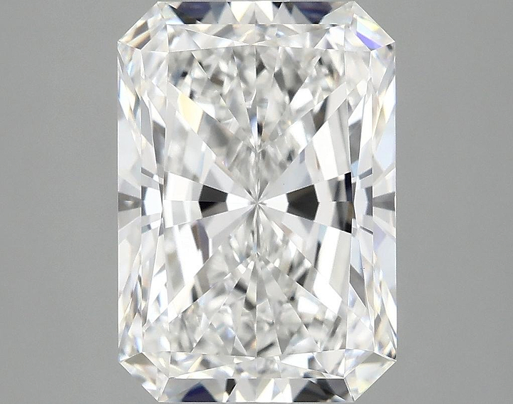 4.19 Carat Radiant Shaped Ideal Cut VVS2 IGI Certified Lab Grown Diamond