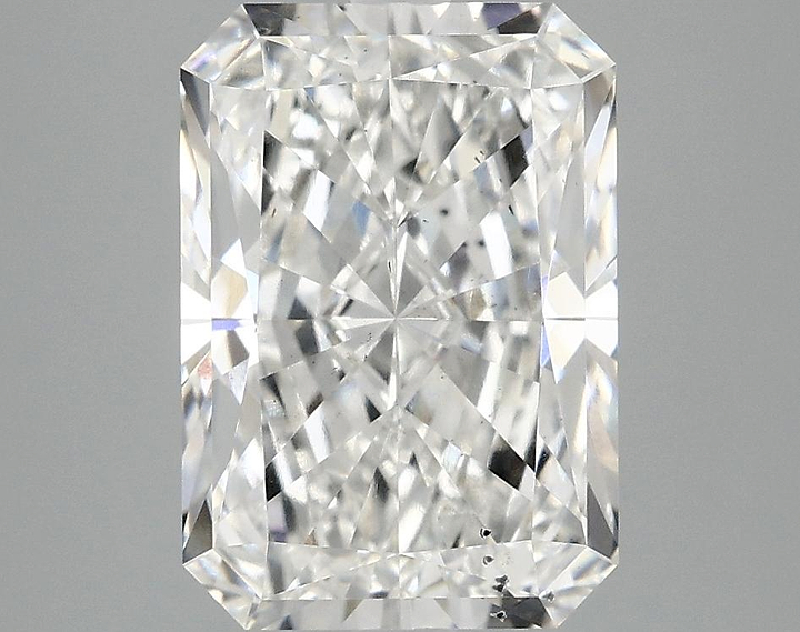 3.9 Carat Radiant Shaped Ideal Cut SI1 IGI Certified Lab Grown Diamond