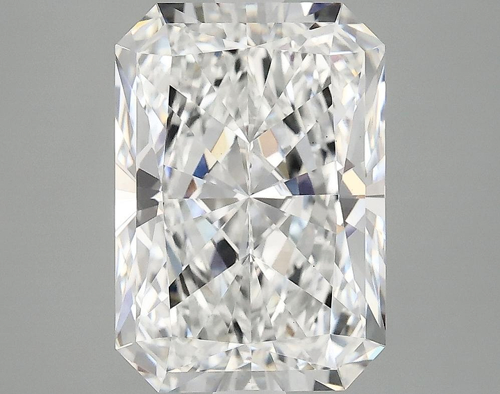 4.19 Carat Radiant Shaped Ideal Cut VS1 IGI Certified Lab Grown Diamond