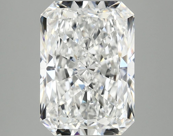 4.02 Carat Radiant Shaped Ideal Cut VVS2 IGI Certified Lab Grown Diamond