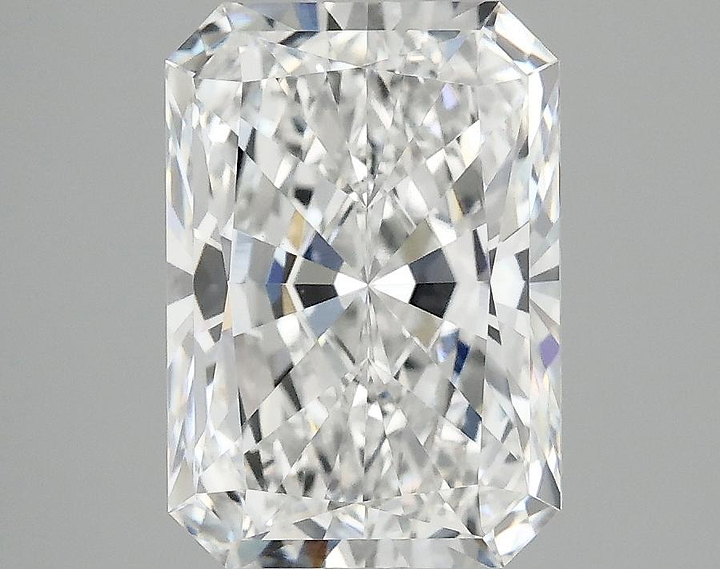 3.09 Carat Radiant Shaped Ideal Cut VS1 IGI Certified Lab Grown Diamond