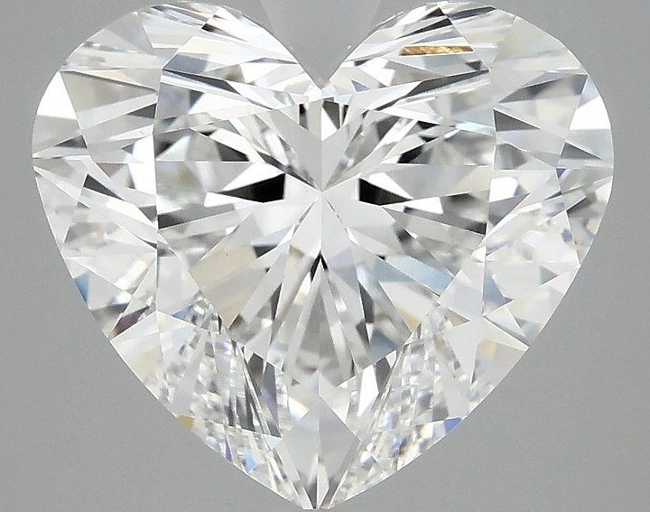 5.05 Carat Heart Shaped Ideal Cut VVS2 IGI Certified Lab Grown Diamond