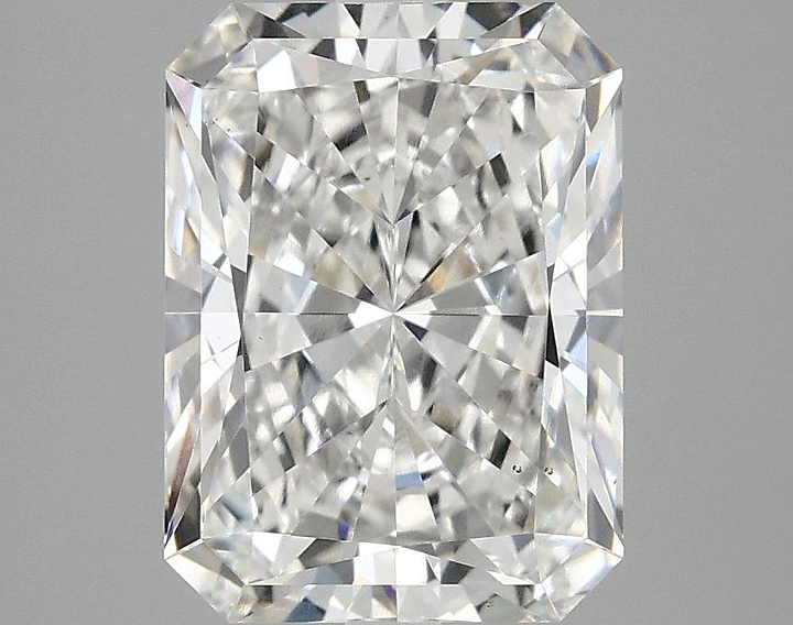 3.04 Carat Radiant Shaped Excellent Cut VS2 IGI Certified Lab Grown Diamond