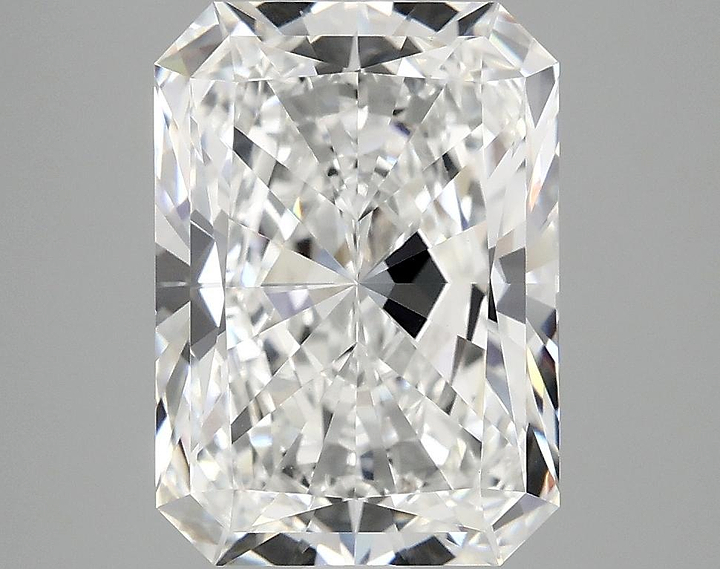 4.18 Carat Radiant Shaped Ideal Cut VVS2 IGI Certified Lab Grown Diamond