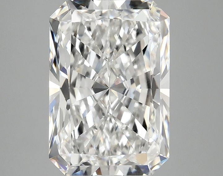 4.03 Carat Radiant Shaped Ideal Cut VVS2 IGI Certified Lab Grown Diamond
