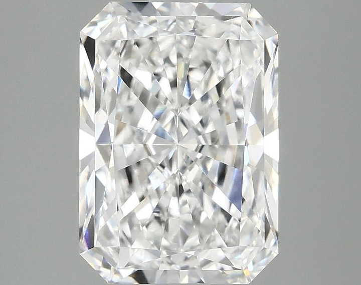 3.09 Carat Radiant Shaped Ideal Cut VS1 IGI Certified Lab Grown Diamond