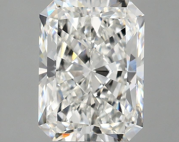 3.04 Carat Radiant Shaped Excellent Cut VVS2 IGI Certified Lab Grown Diamond
