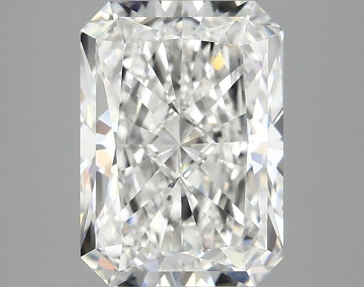 3.01 Carat Radiant Shaped Ideal Cut VVS2 IGI Certified Lab Grown Diamond