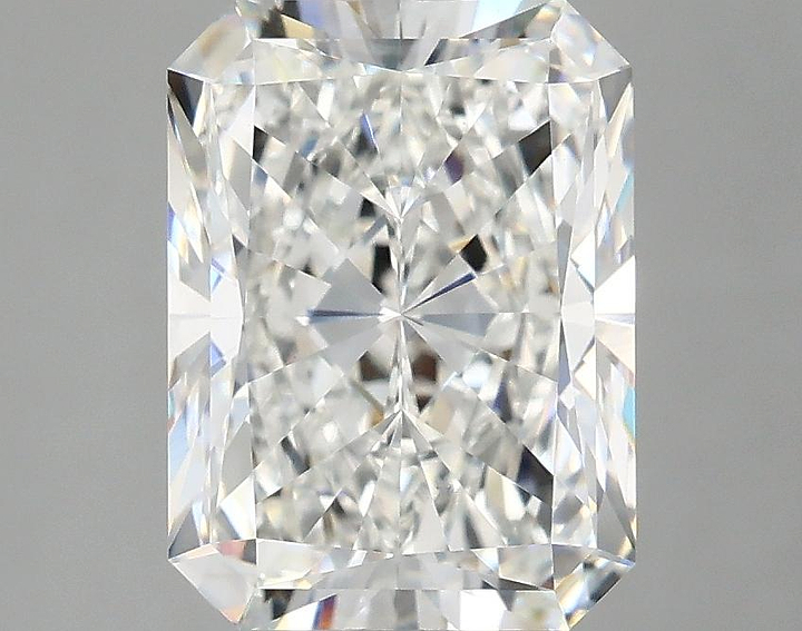 3.07 Carat Radiant Shaped Excellent Cut VVS2 IGI Certified Lab Grown Diamond