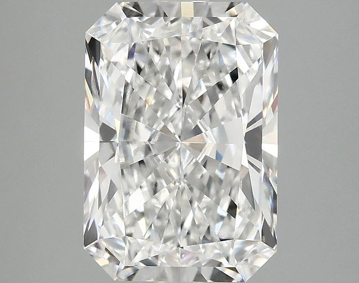 3.06 Carat Radiant Shaped Ideal Cut VVS2 IGI Certified Lab Grown Diamond