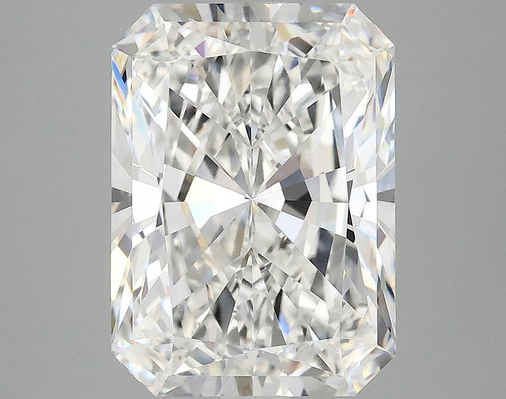 4.03 Carat Radiant Shaped Excellent Cut VVS2 IGI Certified Lab Grown Diamond