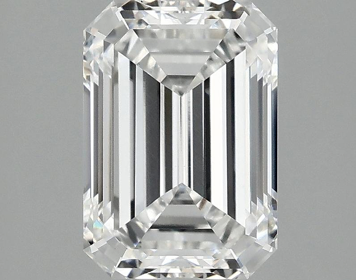 2.5 Carat Emerald Shaped Ideal Cut VS1 IGI Certified Lab Grown Diamond