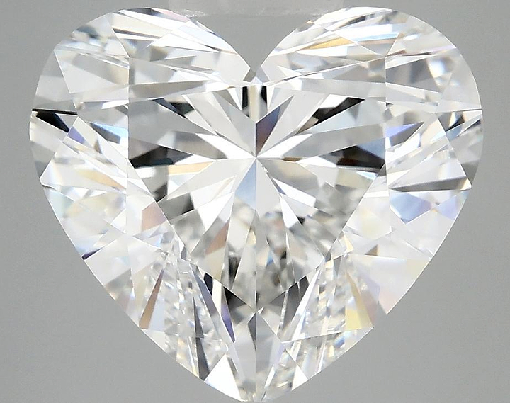 5.05 Carat Heart Shaped Ideal Cut VVS2 IGI Certified Lab Grown Diamond