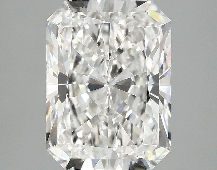 3.09 Carat Radiant Shaped Excellent Cut VS1 IGI Certified Lab Grown Diamond