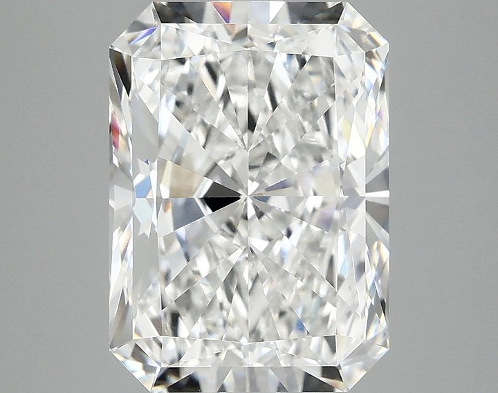 4.08 Carat Radiant Shaped Ideal Cut VVS2 IGI Certified Lab Grown Diamond
