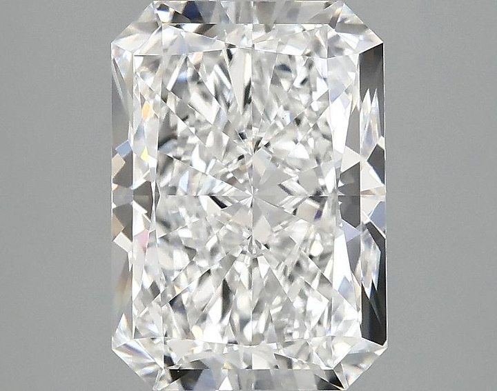 3.01 Carat Radiant Shaped Ideal Cut VS1 IGI Certified Lab Grown Diamond