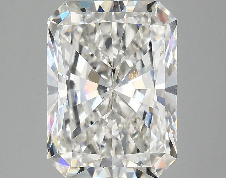 3.07 Carat Radiant Shaped Excellent Cut VS1 IGI Certified Lab Grown Diamond