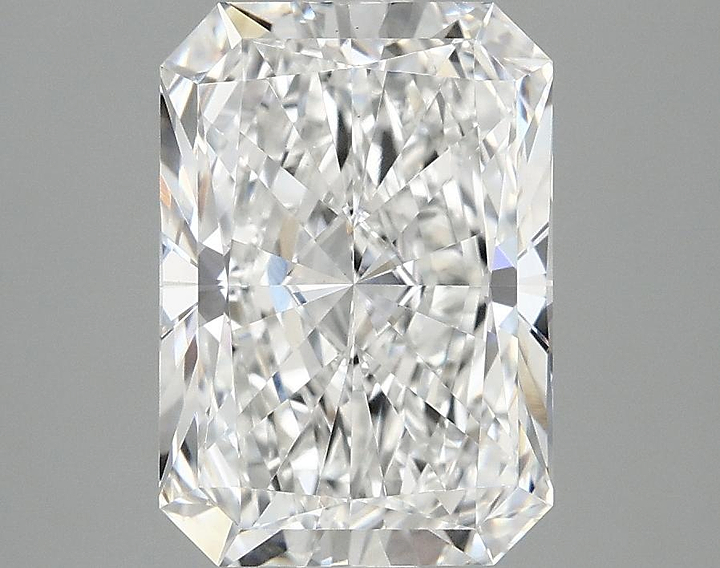 3.08 Carat Radiant Shaped Ideal Cut VS1 IGI Certified Lab Grown Diamond