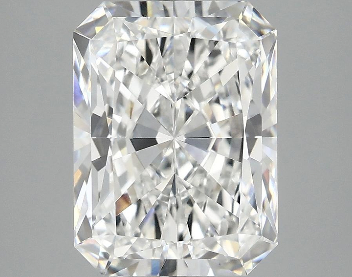 3.66 Carat Radiant Shaped Excellent Cut VVS2 IGI Certified Lab Grown Diamond