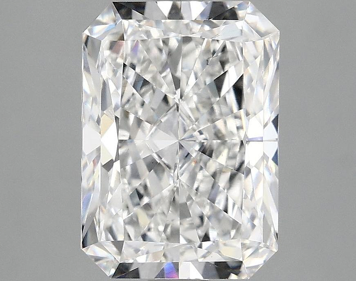 3.1 Carat Radiant Shaped Ideal Cut VS1 IGI Certified Lab Grown Diamond