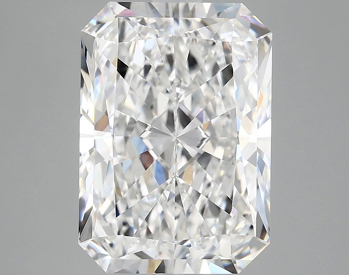 4.12 Carat Radiant Shaped Ideal Cut VVS2 IGI Certified Lab Grown Diamond