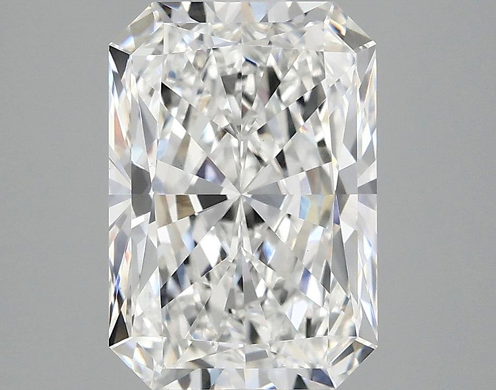 3.09 Carat Radiant Shaped Ideal Cut VS1 IGI Certified Lab Grown Diamond