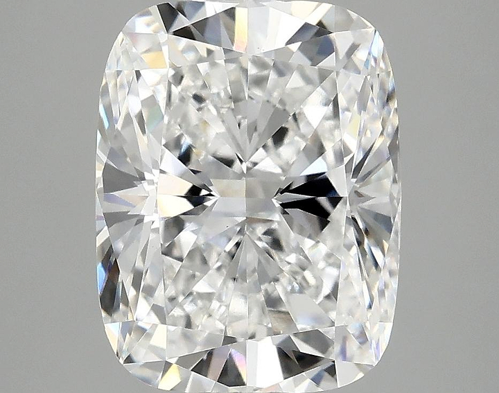 4.1 Carat Cushion Shaped Excellent Cut VS1 IGI Certified Lab Grown Diamond