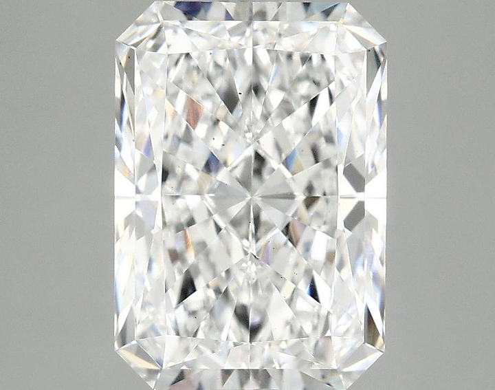 3.08 Carat Radiant Shaped Ideal Cut VS2 IGI Certified Lab Grown Diamond