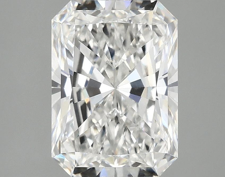 2.9 Carat Radiant Shaped Excellent Cut VS1 IGI Certified Lab Grown Diamond
