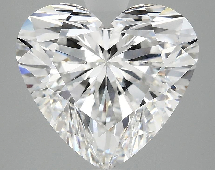 5.06 Carat Heart Shaped Ideal Cut VS1 IGI Certified Lab Grown Diamond