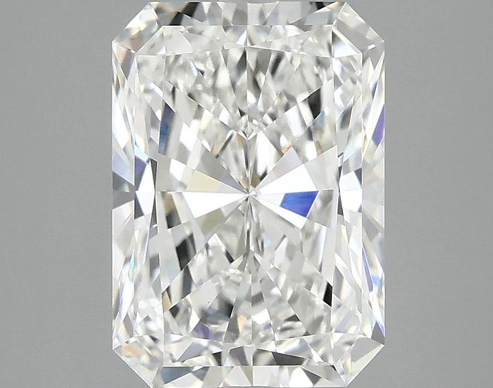 3.07 Carat Radiant Shaped Ideal Cut VVS2 IGI Certified Lab Grown Diamond