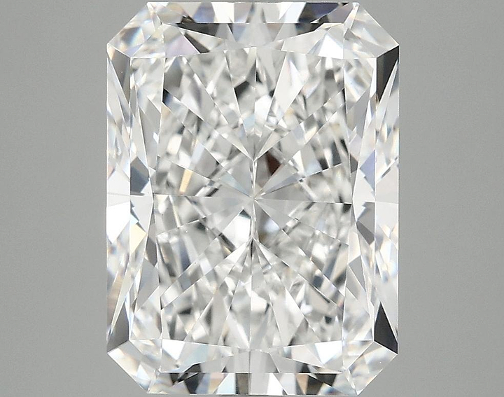 4.89 Carat Radiant Shaped Excellent Cut VVS2 IGI Certified Lab Grown Diamond