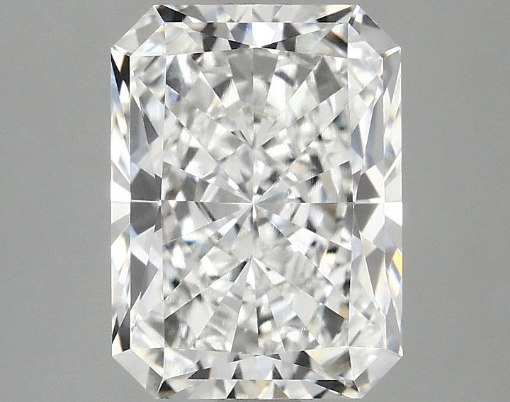3.09 Carat Radiant Shaped Excellent Cut VVS2 IGI Certified Lab Grown Diamond