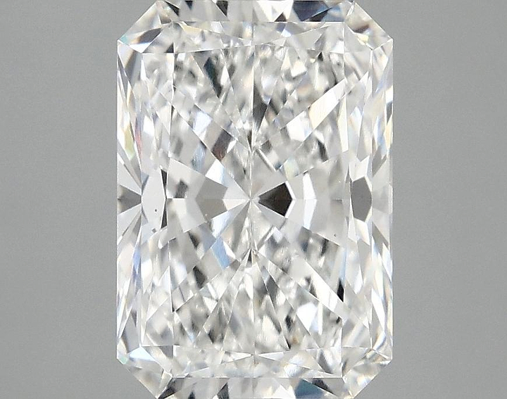 2.99 Carat Radiant Shaped Ideal Cut VS2 IGI Certified Lab Grown Diamond