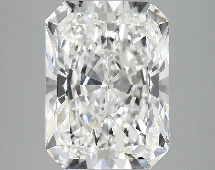4.19 Carat Radiant Shaped Excellent Cut VVS2 IGI Certified Lab Grown Diamond