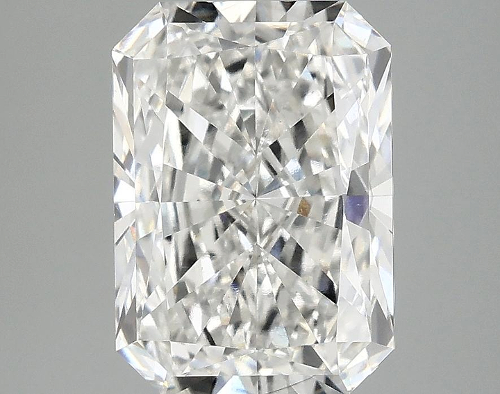 3.01 Carat Radiant Shaped Ideal Cut VS1 IGI Certified Lab Grown Diamond