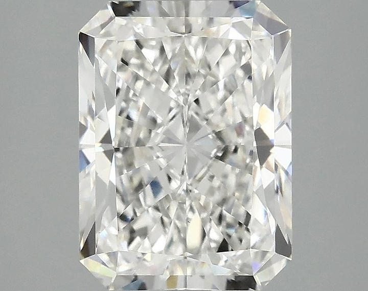 3.01 Carat Radiant Shaped Excellent Cut VS1 IGI Certified Lab Grown Diamond
