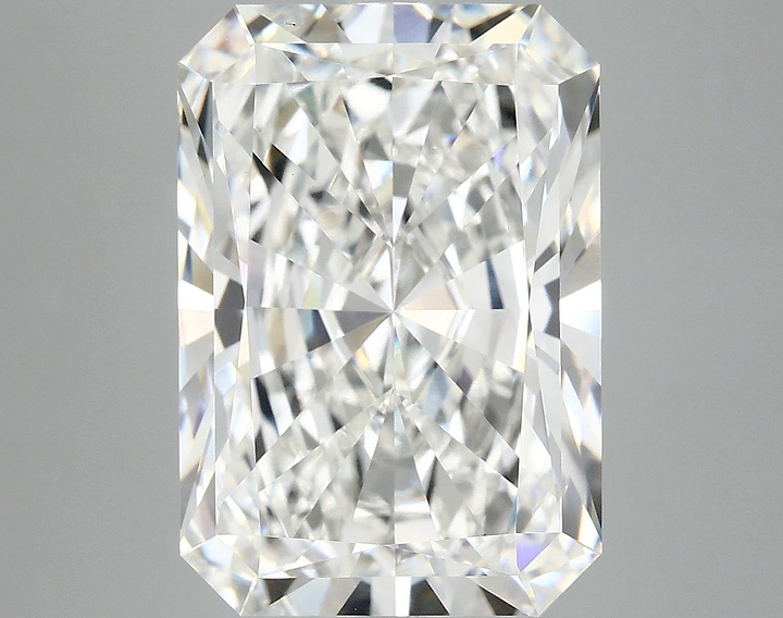 7.92 Carat Radiant Shaped Ideal Cut VVS2 IGI Certified Lab Grown Diamond