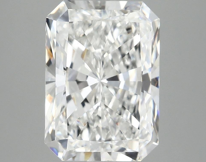 4.01 Carat Radiant Shaped Ideal Cut VVS2 IGI Certified Lab Grown Diamond