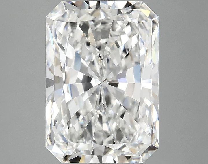 3.96 Carat Radiant Shaped Ideal Cut VVS2 IGI Certified Lab Grown Diamond