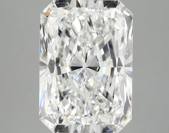 4.03 Carat Radiant Shaped Ideal Cut VVS2 IGI Certified Lab Grown Diamond