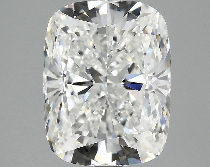2.9 Carat Cushion Shaped Excellent Cut VS1 IGI Certified Lab Grown Diamond