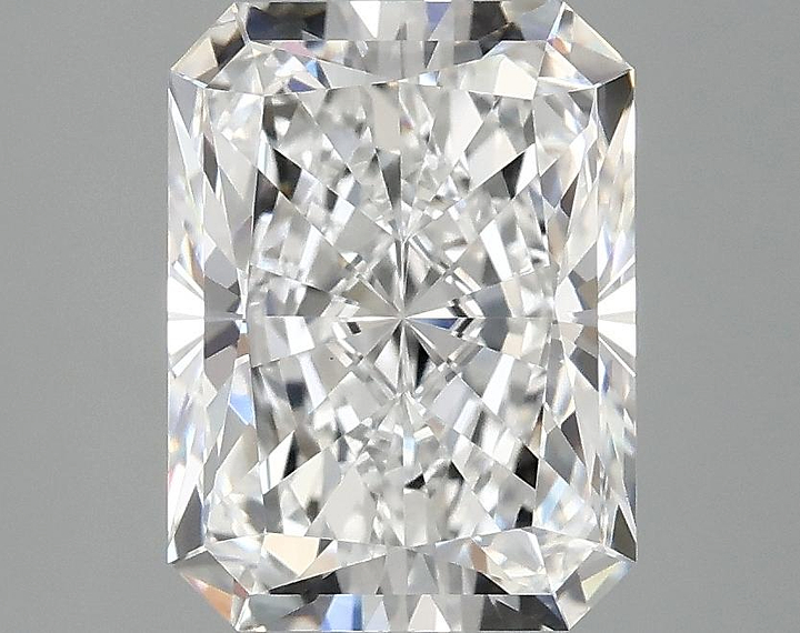 3.02 Carat Radiant Shaped Excellent Cut VS1 IGI Certified Lab Grown Diamond