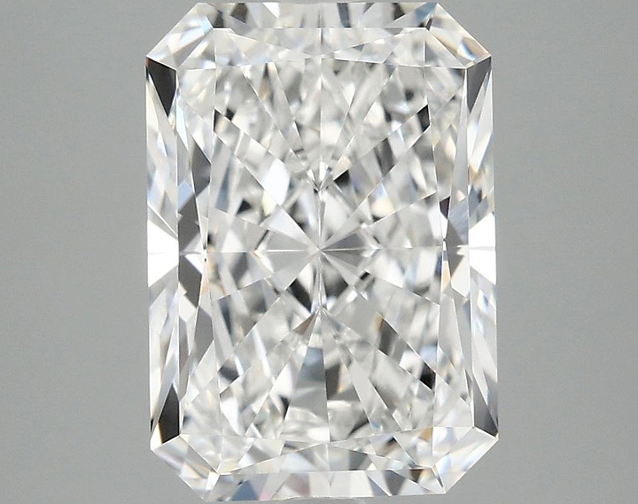 4.03 Carat Radiant Shaped Ideal Cut VVS2 IGI Certified Lab Grown Diamond
