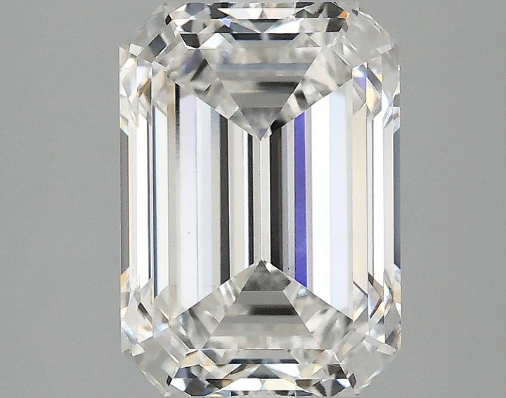 3.08 Carat Emerald Shaped Ideal Cut VS1 IGI Certified Lab Grown Diamond