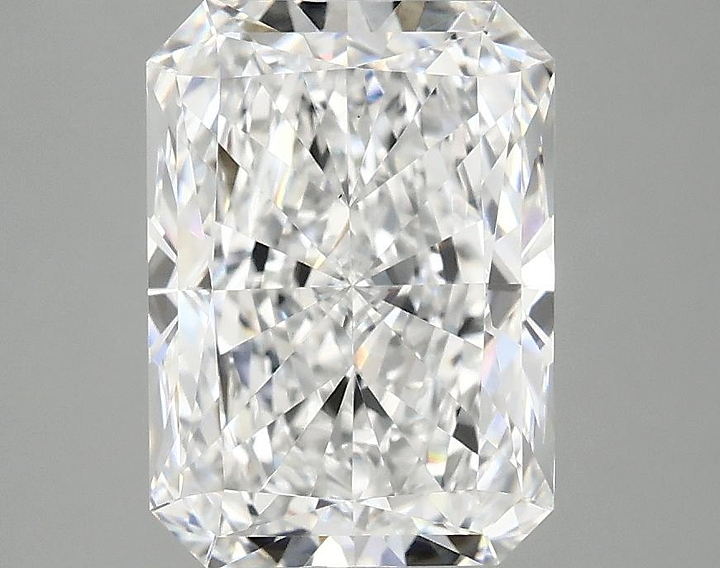 3.01 Carat Radiant Shaped Ideal Cut VS1 IGI Certified Lab Grown Diamond