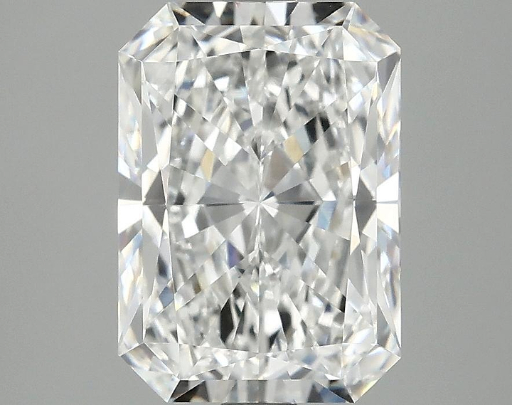 3.03 Carat Radiant Shaped Ideal Cut VVS2 IGI Certified Lab Grown Diamond