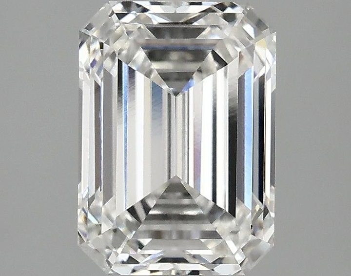 2.52 Carat Emerald Shaped Excellent Cut VS2 IGI Certified Lab Grown Diamond