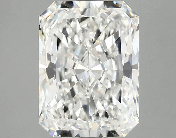 2.98 Carat Radiant Shaped Excellent Cut VVS2 IGI Certified Lab Grown Diamond